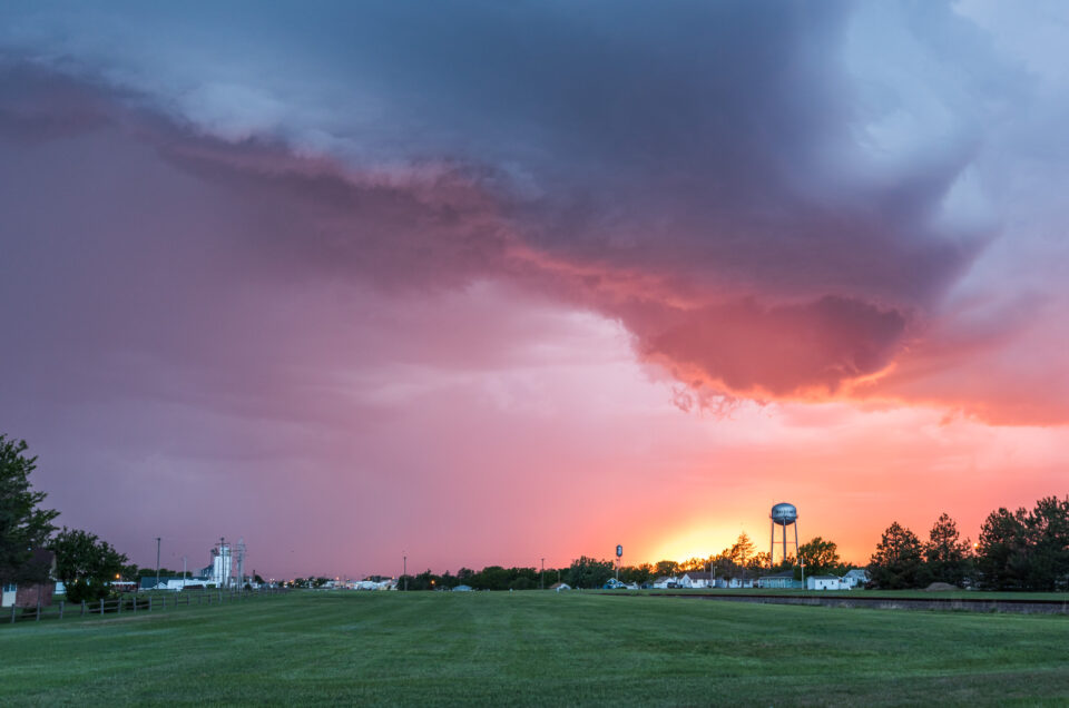 chasing the storm (vlog)